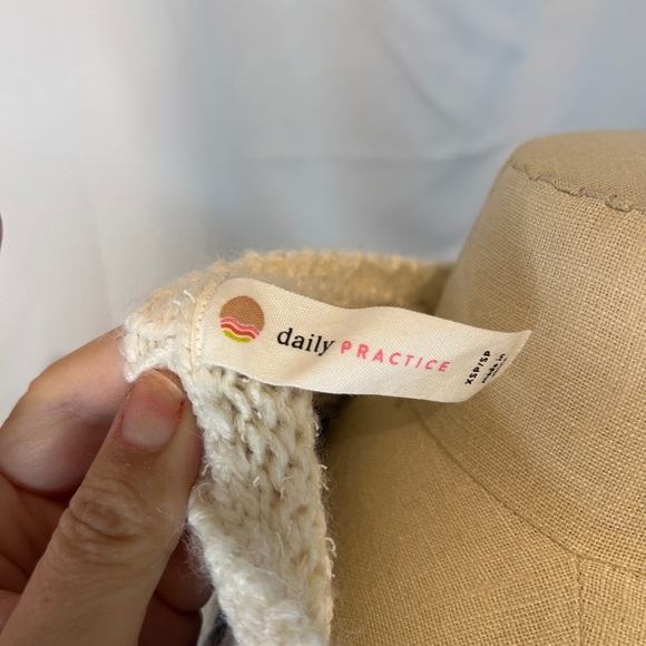 NWT Daily Practice by Anthropologie Plush Cropped Sweater size XSP - Picture 4 of 14